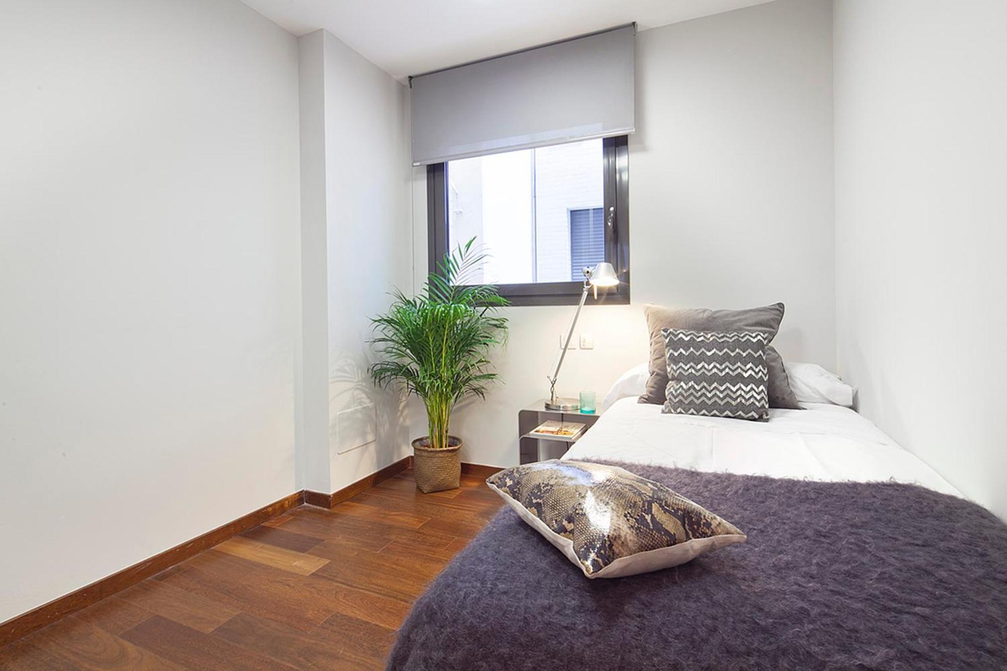 My Space Emirates - Splendid Apartment With Terrace And Pool Near Park Gueell 巴塞罗那 外观 照片